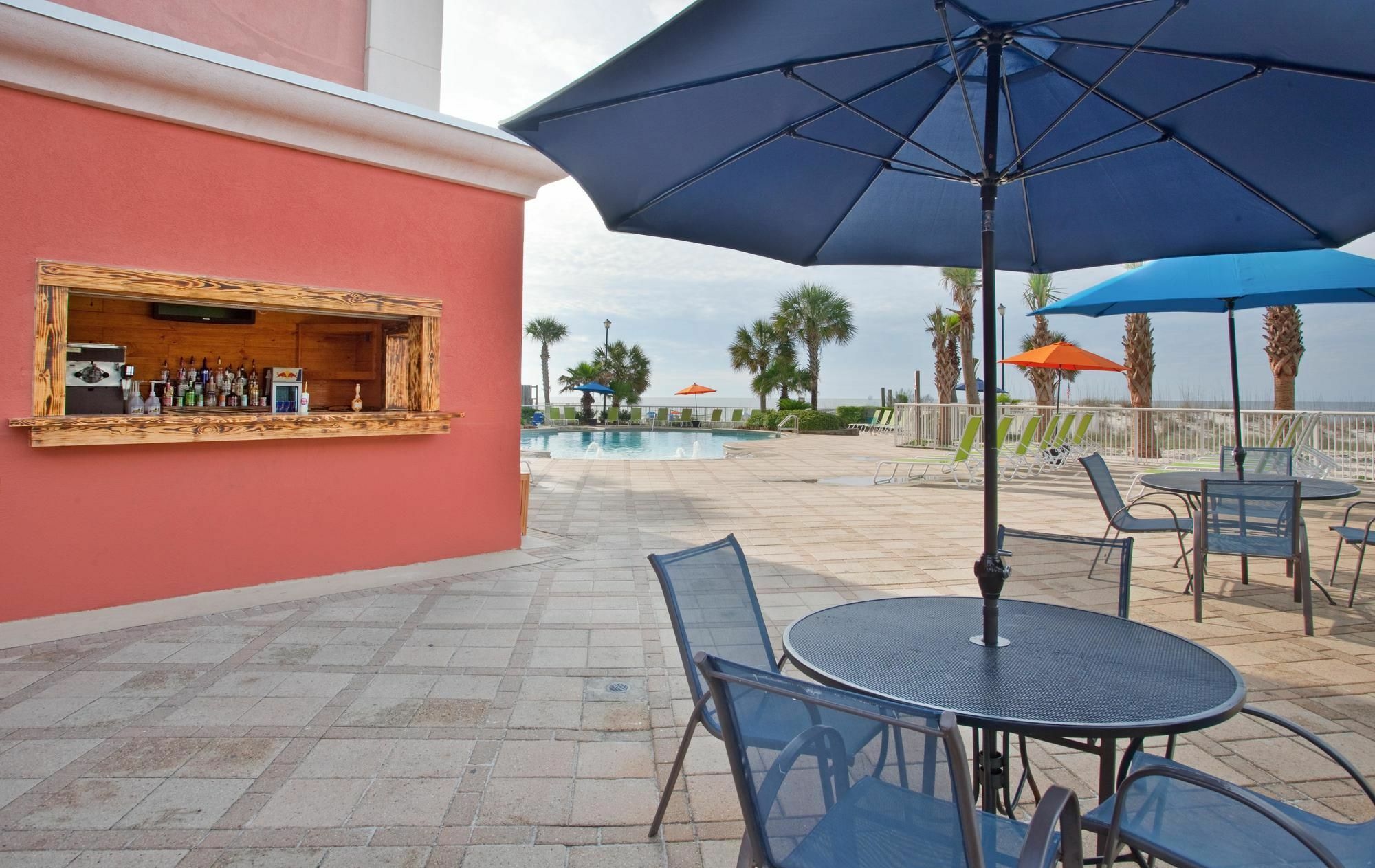 Holiday Inn Express Orange Beach - On The Beach, An Ihg Hotel Extérieur photo